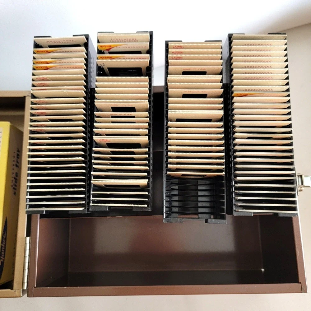 Vintage 1960 Florida Vacation 35mm Slides Lot Marineland Metal Case Kodachrome